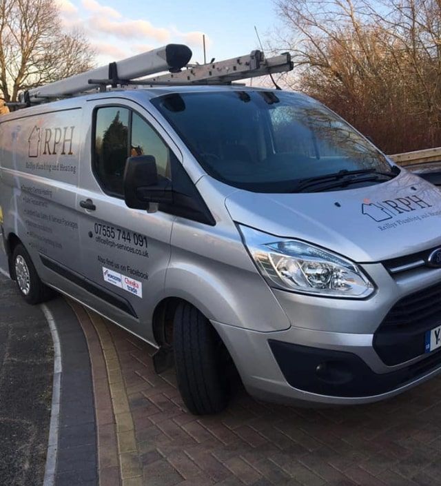 The Reilly's van used by our team